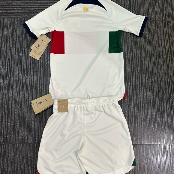 Youth Size Small Nike Portugal Away Jersey+Pants - Picture 9 of 9